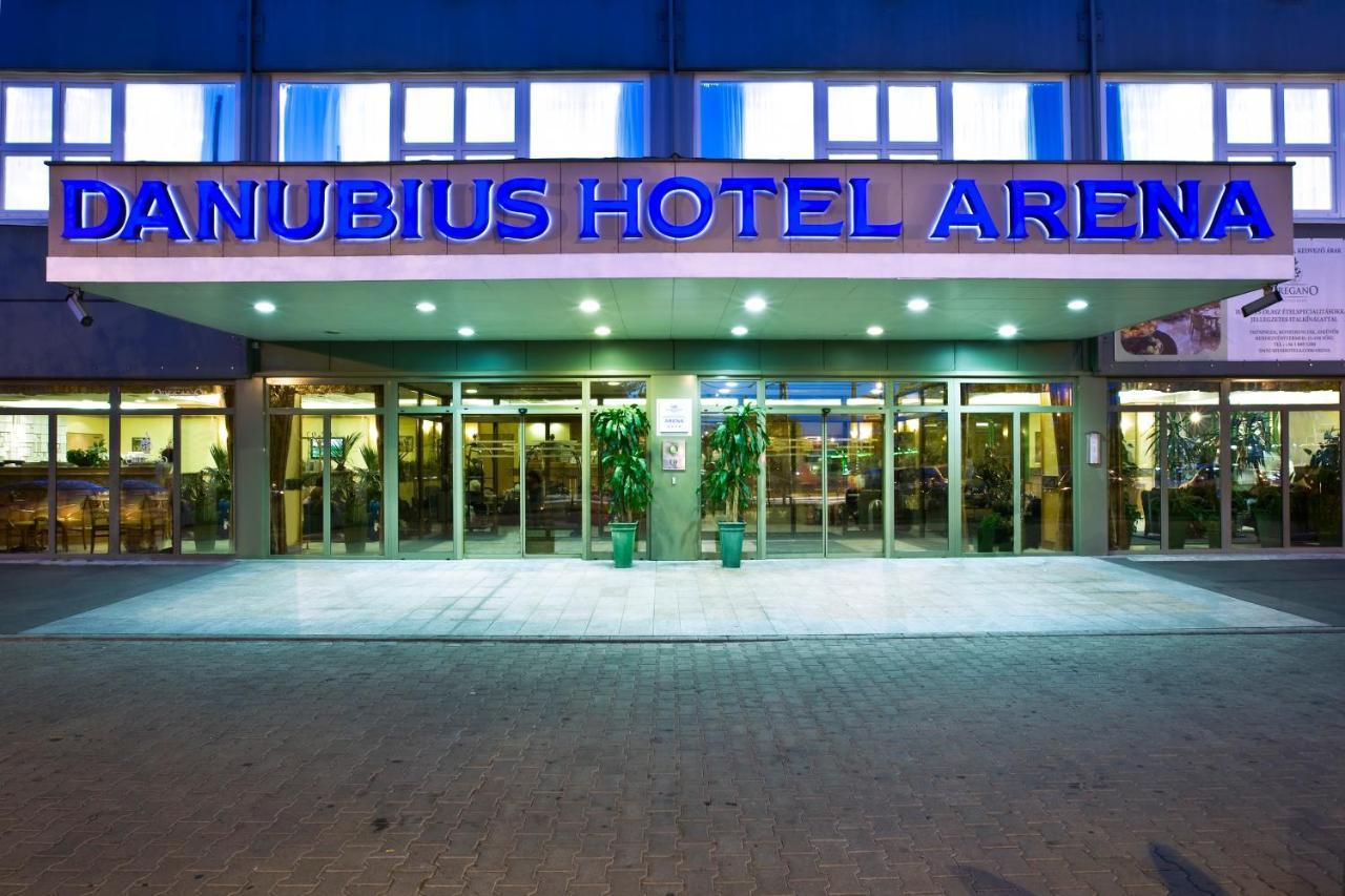 Danubius Hotel Arena Budapeste Exterior foto